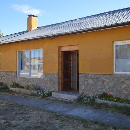 Hostal Y Cabanas Vientos Del Sur Puerto Ingeniero Ibanez Εξωτερικό φωτογραφία