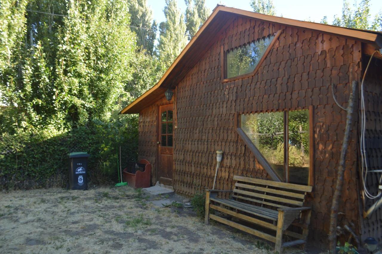 Hostal Y Cabanas Vientos Del Sur Puerto Ingeniero Ibanez Εξωτερικό φωτογραφία
